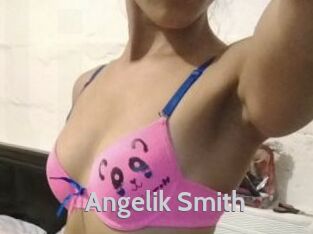 Angelik_Smith