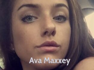 Ava_Maxxey