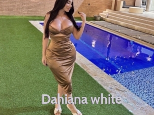 Dahiana_white