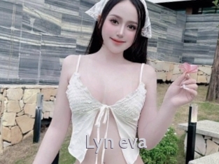 Lyn_eva