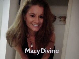 Macy_Divine