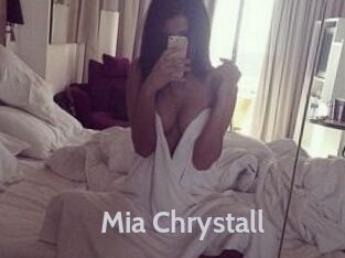 Mia_Chrystall