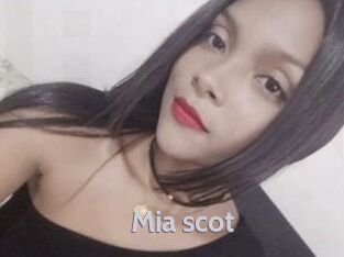 Mia_scot