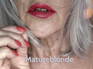 Matureblonde