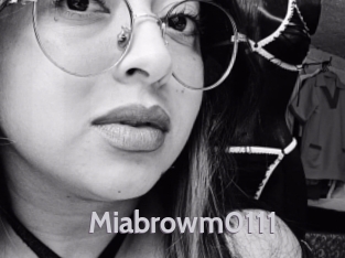 Miabrowm0111