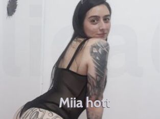 Miia_hott